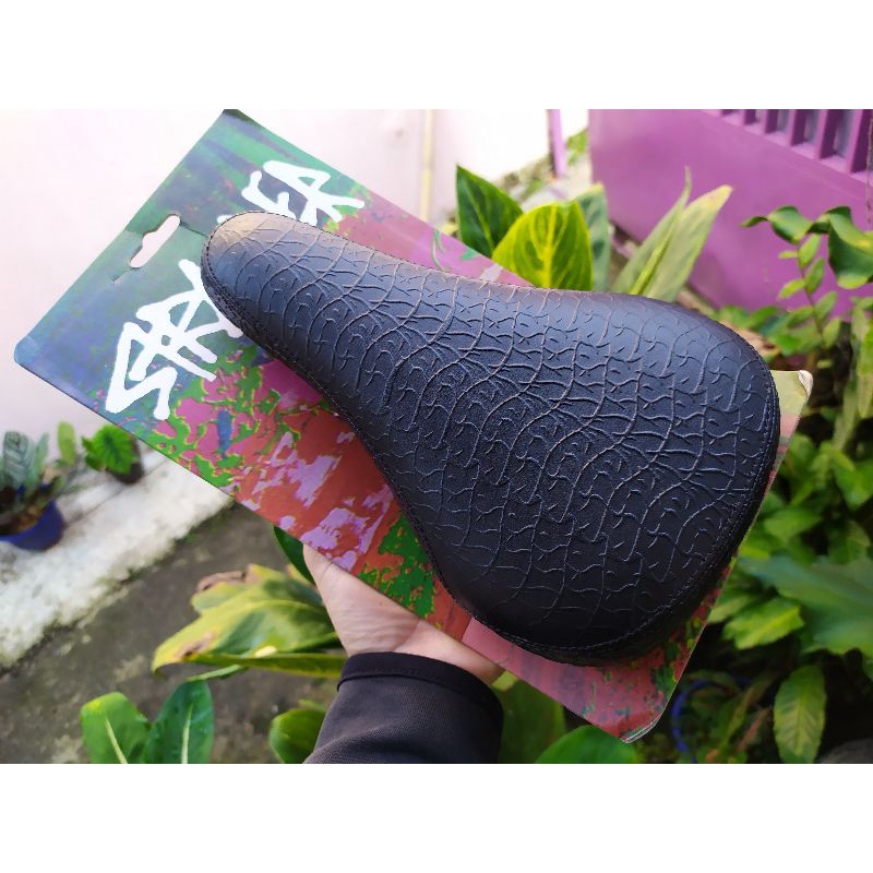 Sadel/Seat Pivotal Stranger Bmx