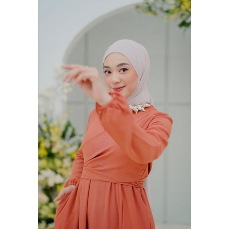 BAJU DRESS CRINCLE AIRFLOW ALETHA DRESS TERBARU REMAJA DRESS GAMIS PUTIH POLOS GAMIS VIRAL BAJU GAMIS WANITA