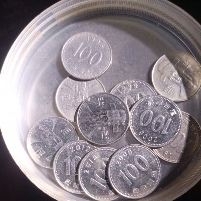 koin 100 won Korea Selatan