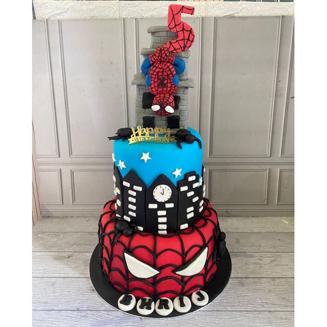 

CUSTOM cake ultah/kue ulang tahun 2 tingkat 22/15cm tema spiderman