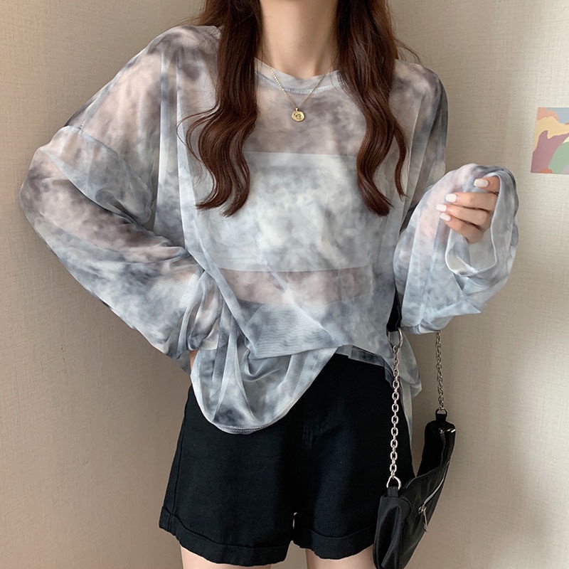 Red Musim Panas 2022 Baru Net Kasa Korea Tabir Surya Kemeja Hot Girl Top Desain Longgar Tie-Dye Lengan Panjang T-shirt tren Wanita