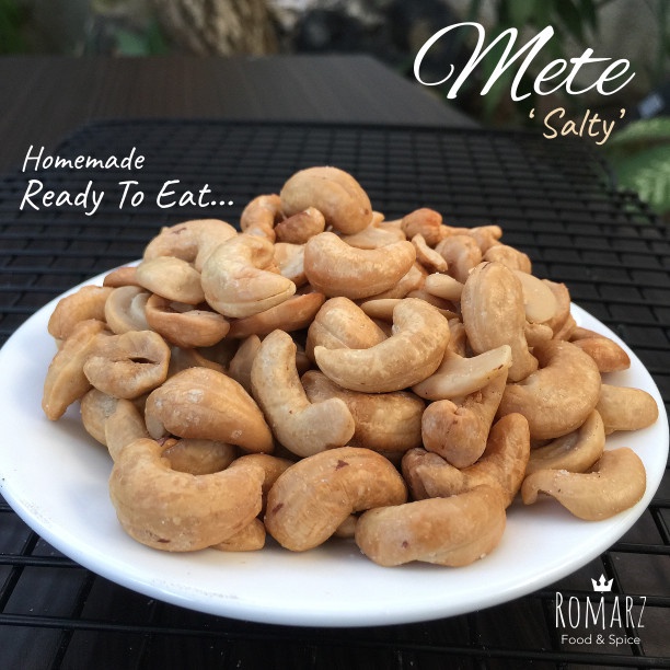 

Mede Asin / Kacang Mede olahan / Kacang Mete Asin / Mede / Mete - 250g