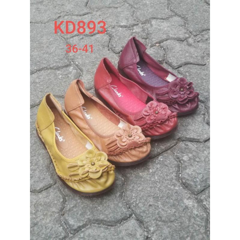 SEPATU CLARKS VI-893 FLOWER SLIP ON