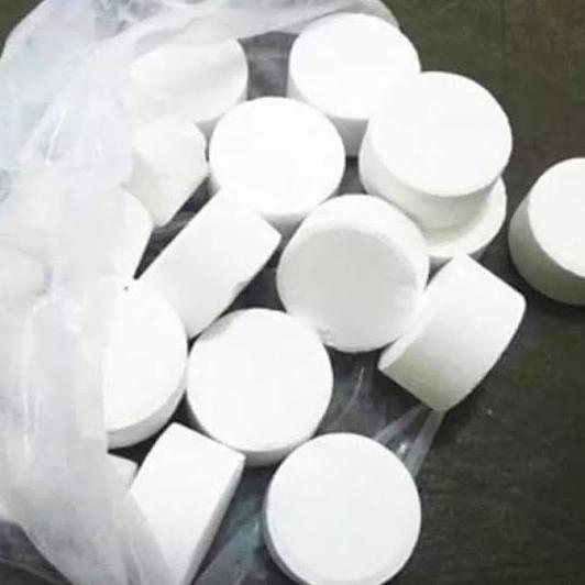 Tablet Clorine Penghilang Bau Septictank isi 10 Butir