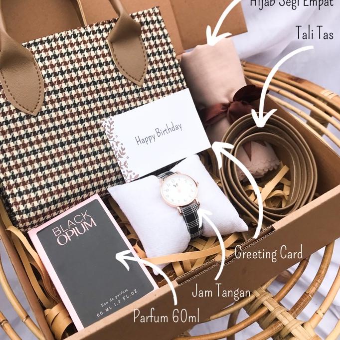 

12.12 Terlaris [B3313][SB]KADO ULANG TAHUN/KADO PACAR/KADO CEWEK/HADIAH PERNIKAHAN/HADIAH VALENTINE/KADO WEDDING/KADO ULANG TAHUN/HAMPERS WEDDING/GIFT BOX CEWEK/HAMPERS KADO NATAL/HAMPERS TAHUN BARU/KADO VALENTINE serbuuu !
