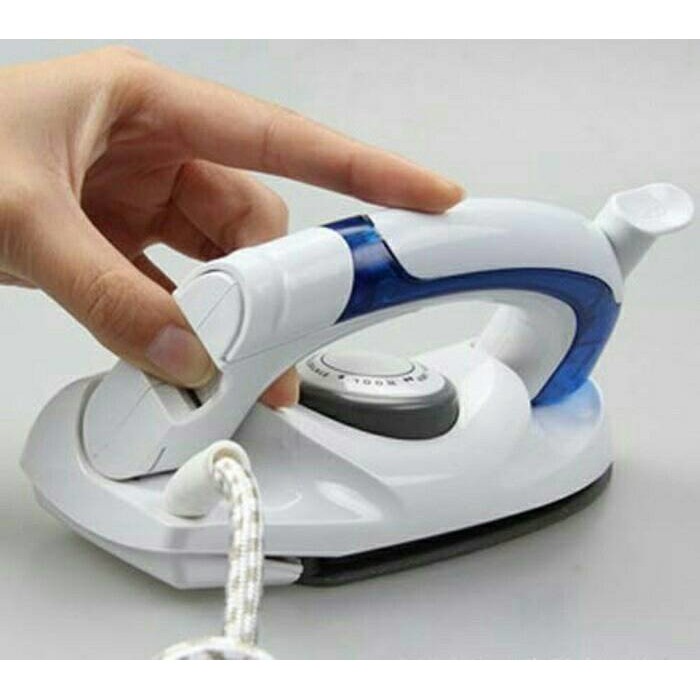 Steam Iron Original Halus Elektrik Premium Hemat Listrik Setrika Uap Mini D5G7 Strika Komplit Terbai