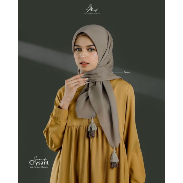 Crysant scarf Arrafi segiempat kekinian terlaris