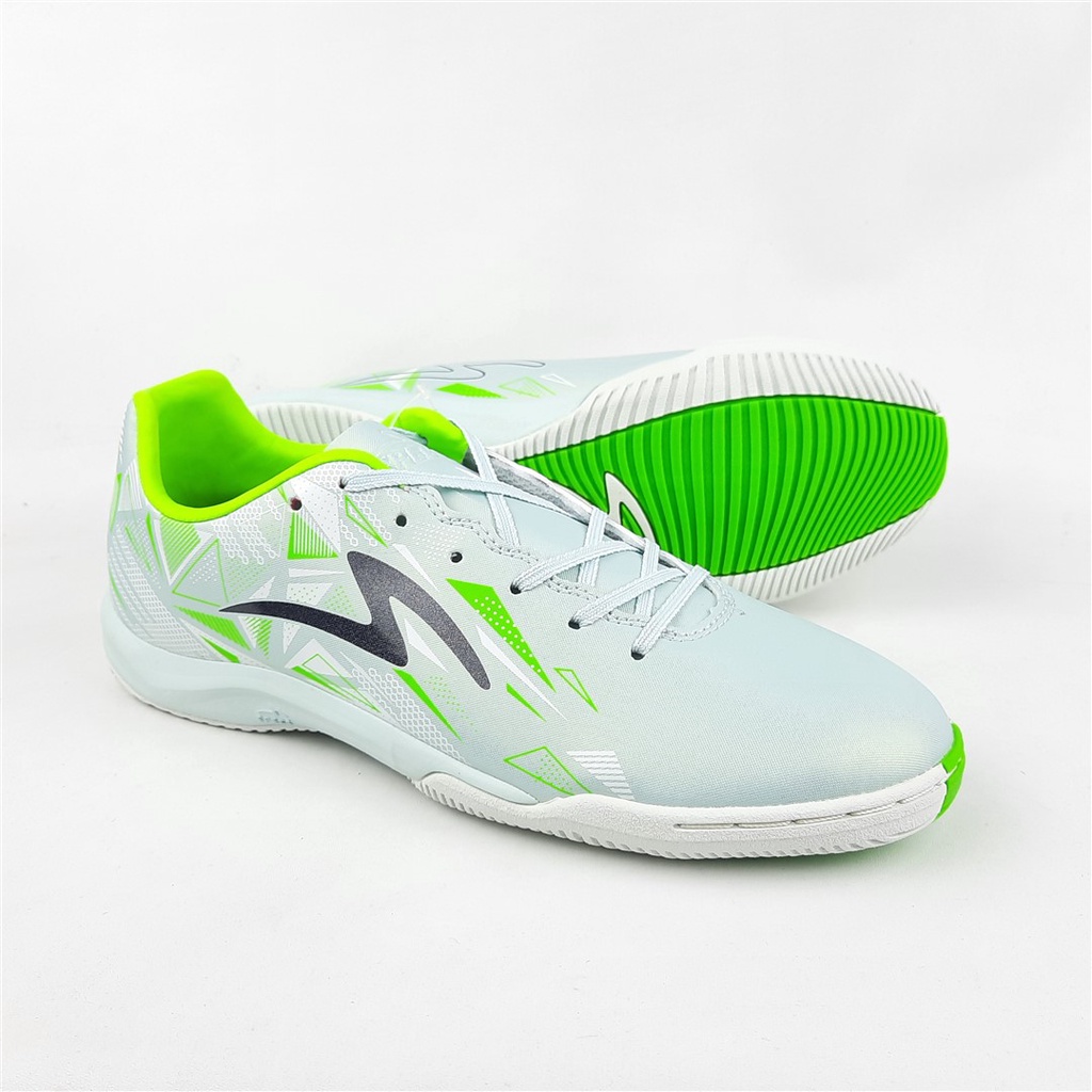 Specs Sepatu Futsal Speedblaze In Ice Grey Nightfall Green Gecko 38-43