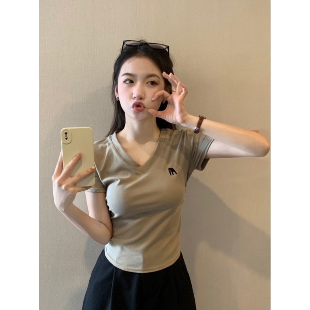 Suhao putih tidak teratur v-neck bahu depan lengan pendek t-shirt wanita musim panas dan musim panas rasa desain ceruk ramping pendek manis dan pedas top kaos impor wanita kaos wanita gaya korea lengan pendek kaos pendek perempuan