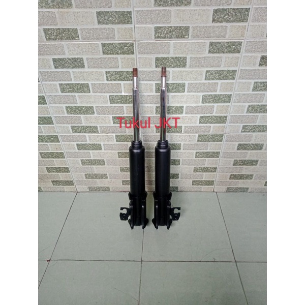 Shockbreaker Escudo Vitara Sidekick Depan