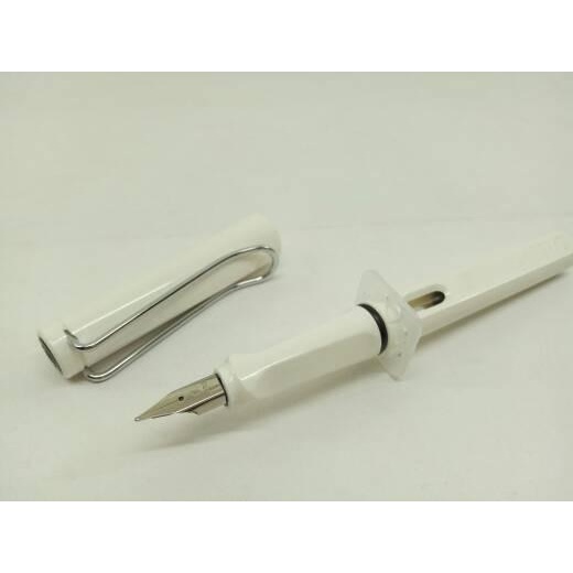 

Best Seller Calligraphy Pen Hero 359 0.38Mm White