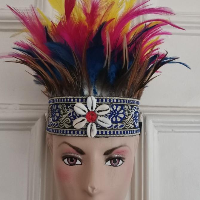Bulu bulu // aksesoris kepala // topi dayak // ikat kepala