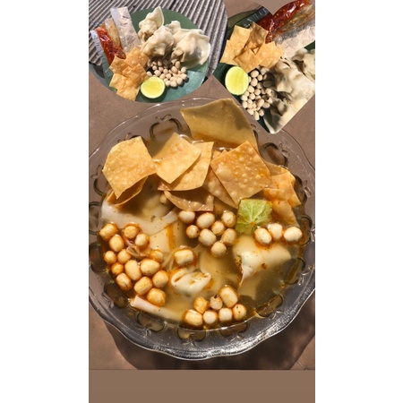 

pangsit kuah pedas