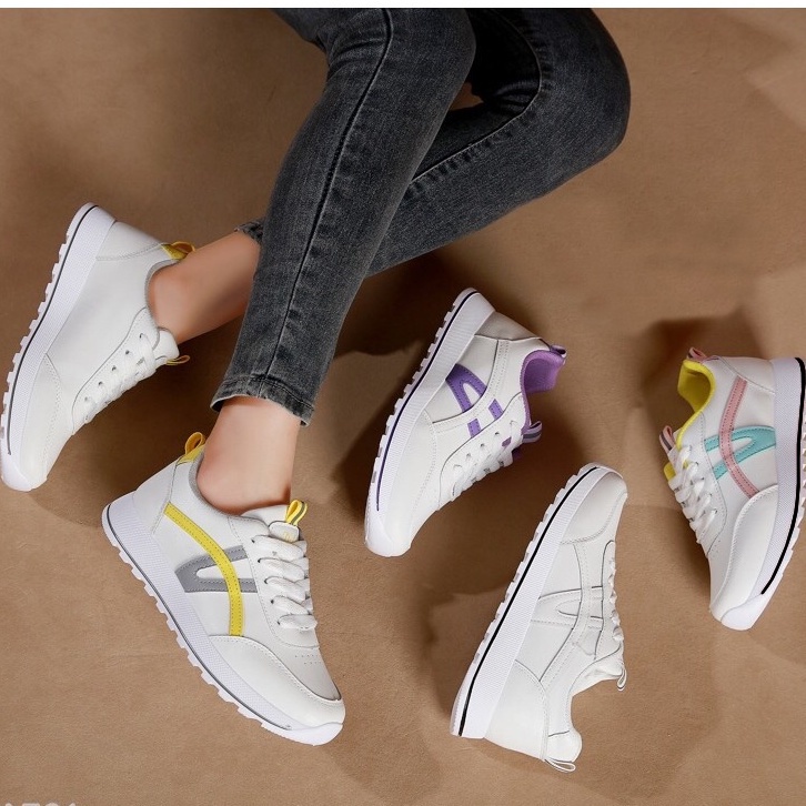Sepatu Sneakers Wanita Casual Fashion Terbaru KT 03