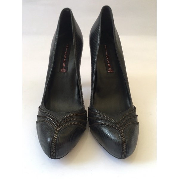 SEPATU HEELS KULIT