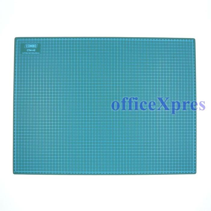 

Best Seller Cutting Mat / Alas Tatakan Potong Kertas A2 Combo