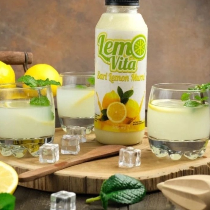 

Stock Banyak JUS LEMON - SARI LEMON - LEMONVITA DIET DETOK - 500ML Bayar Di Tempat