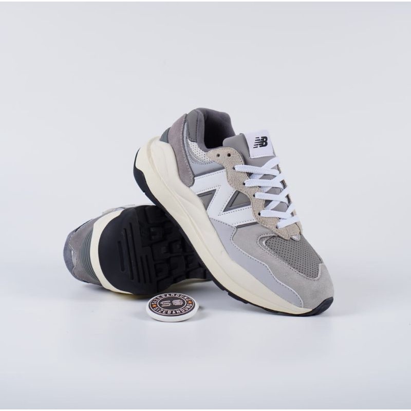 Sepatu New Balance 5740 Grey Day