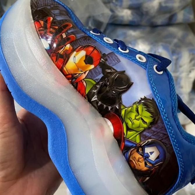 sepatu roda 4 led anak/sepatu roda 4 anak laki laki/sepatu roda lampu