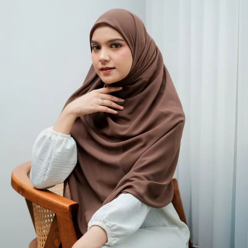 KERUDUNG HIJAB JILBAB SEGI EMPAT SYARI 140 X 140 CM CERUTY BABYDOLL