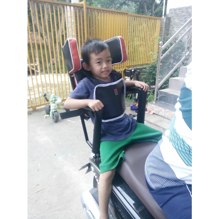 Terlaris Boncengan Belakang Motor