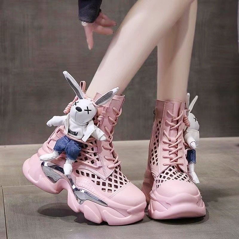 Putih Martin Boots Wanita 2023 Baru Musim Semi Net Red Hot Gaya Kelinci Tebal Bawah Sepatu Wanita Me