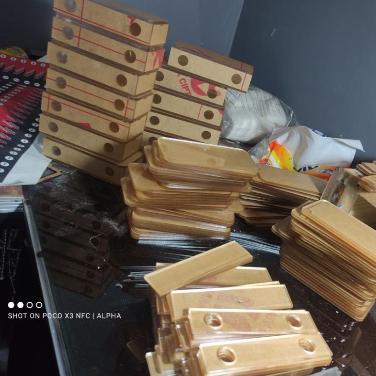 

KOTAK AKRILIK TERMURAH FREE ONGKIR