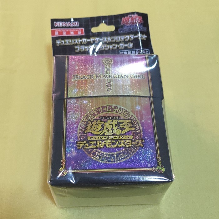 Terlaris Yugioh Deck Box + Sleeve Set Dark Magician Girl