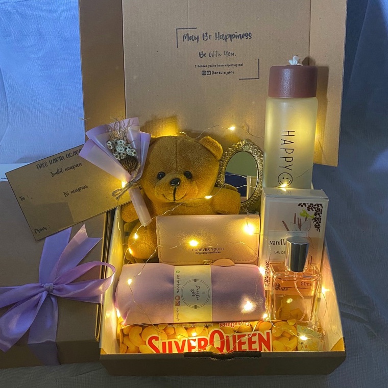 

Promo [READY/HAMPERS SUPER PREMIUM/KADO ULANG TAHUN CEWEK/HADIAH WISUDA/HIJAB PASHMINA LENGKAP/KADO BONEKA/BUKET BUNGA/PARFUM WANITA] 06Q