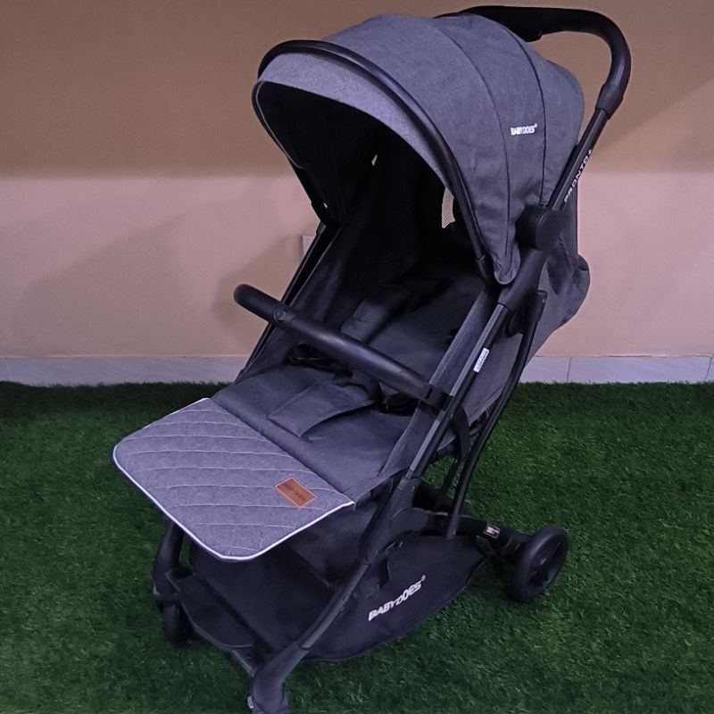 kereta bayi / baby stroller / stroller pliko spyder 297