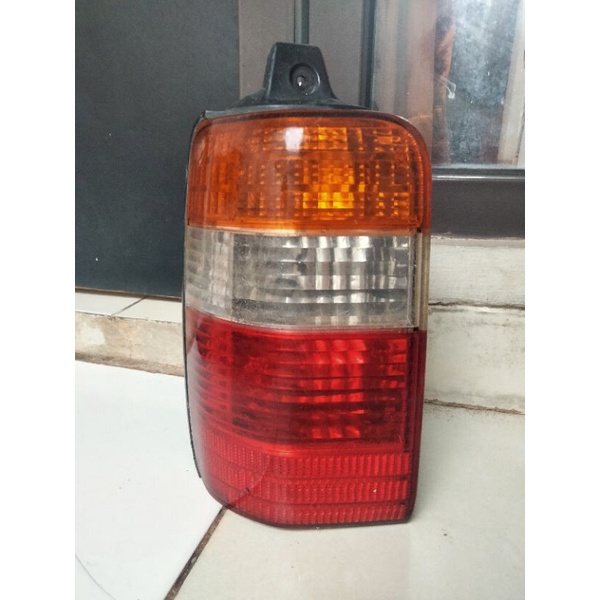 lampu Stop belakang Kijang Kapsul Bekas