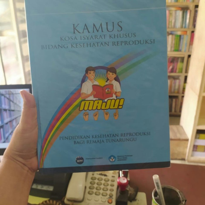 Dicti Kamus Bahasa Isyarat Ori