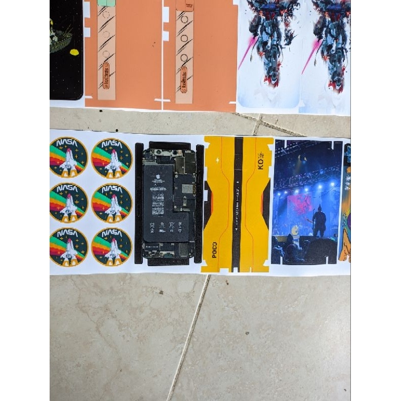 

link stiker bonus nasa Case Sticker Protector