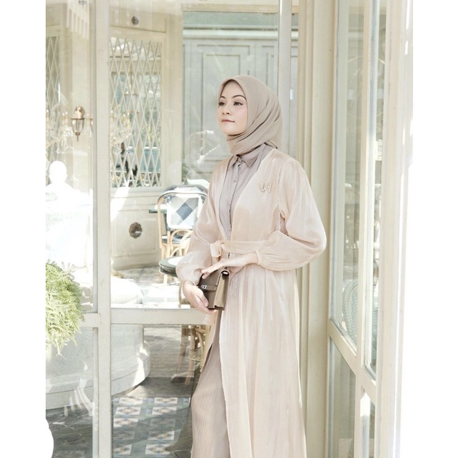 SHIMMER DRESS OUTER BY VANILLA HIJAB (white cream)