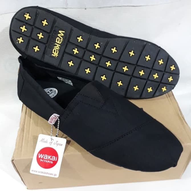 Terlaris Sepatu Slip On Pria Wakai Hitam Original