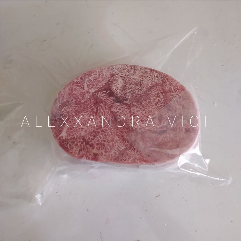

Wagyu Steak Sirloin 1kg 5 x 200 gr