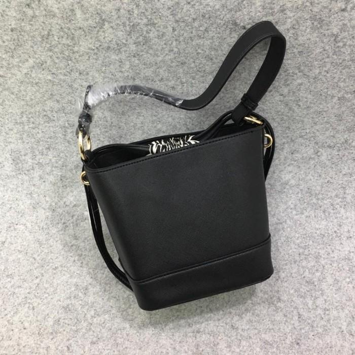 Tas Wanita Kate Spade Pippa Bucket-Black