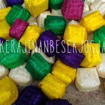 besek mini besek warna besek pithi besek kecil 5x5cm warna