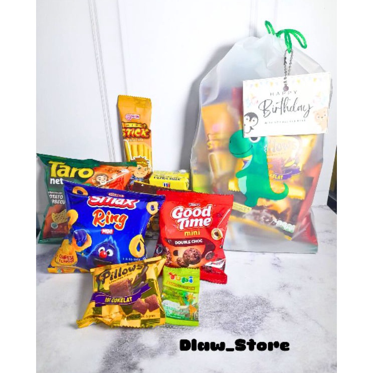 

Klaim promo Paket Snack Ulang Tahun Anak Hampers Ultah Goodybag Ultah Kemasan Premium Free Card