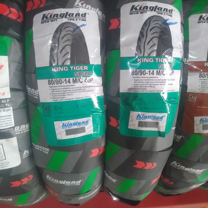 ban tubeless 80/90-14 kingland