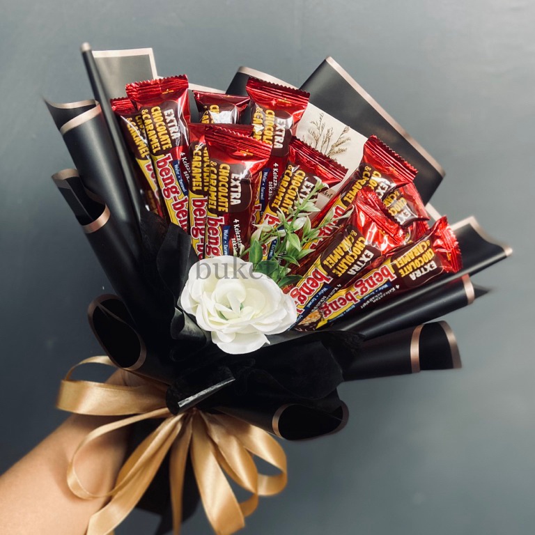 

11.11 FLASH SALE bouquet of happiness - 1kg snack series free kartu ucapan + packing aman - buket bunga snack coklat cokelat manis oreo soft cake beng-beng tim tam maxi better hadiah wisuda sempro ultah ulang tahun wedding anniversary