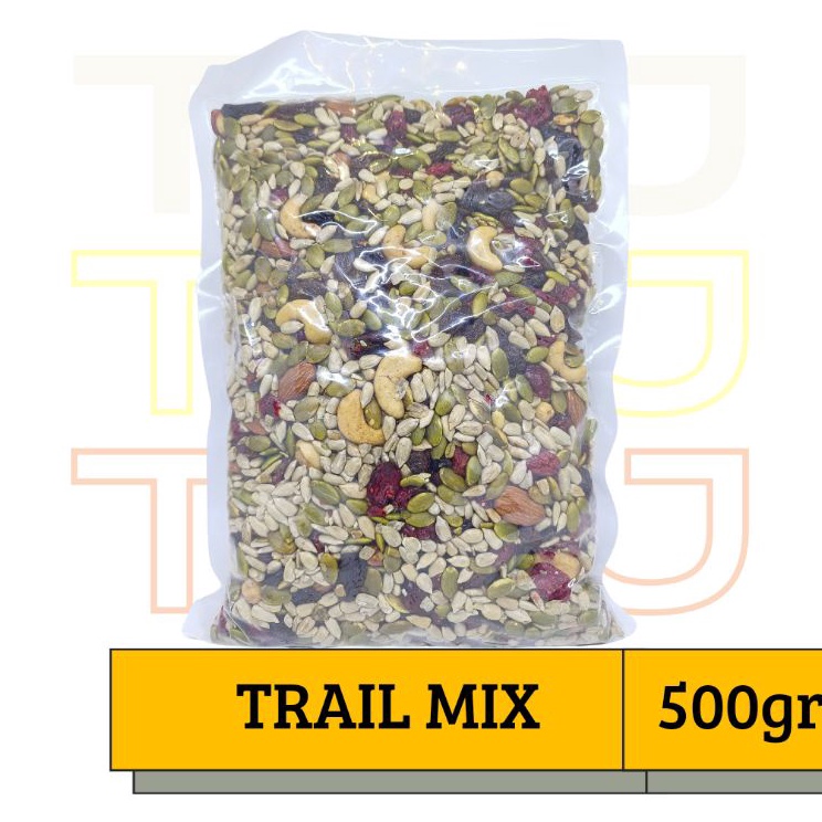 

✨Terbaru✨ PREMIUM TRAIL MIX 500 gr (ALMD, CHSEW, RAISN,CRNBRY, PUMKIN, SNFLWR,CHIA) murah