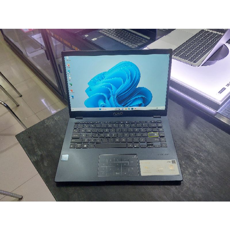 asus vivobook E410ma celeron n4020