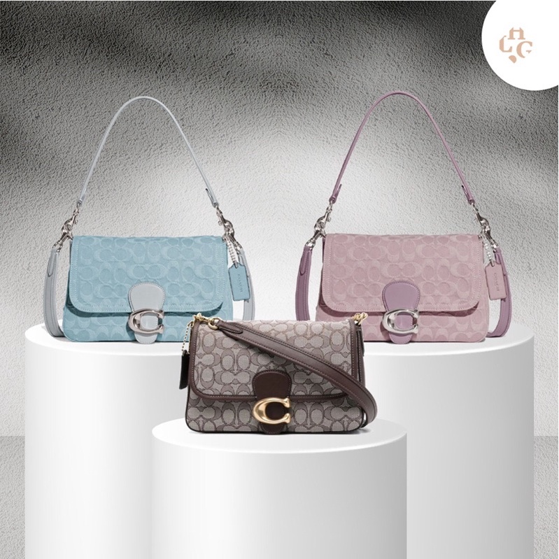 CH Soft Tabby Shoulder bag In Signature