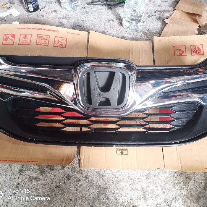 {Bekas} Grill Mobilio Type E atau S Facelift Berkualitas