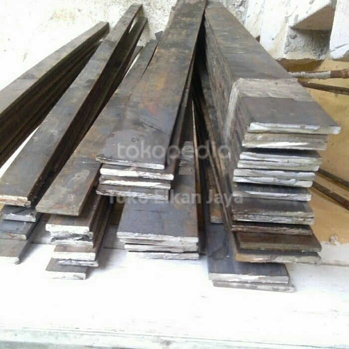 Plat strip Besi tebal 5mm lebar 50mm