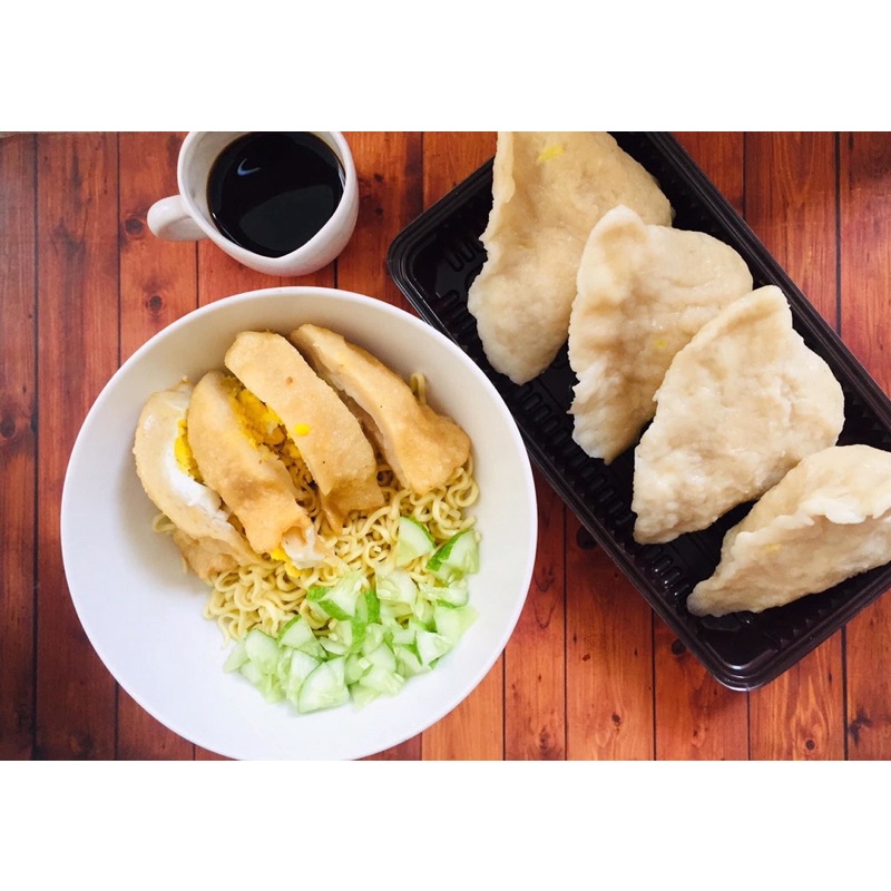 

Pempek Kapal Selam