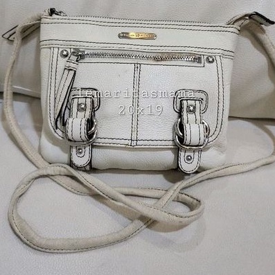 Etienne Aigner small sling bag