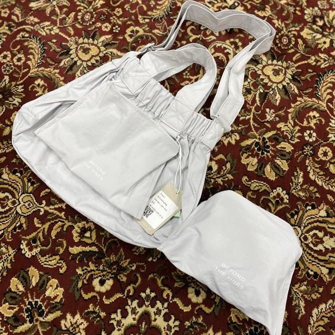 NEW Beyond The Vines XS / M Dumpling Bag