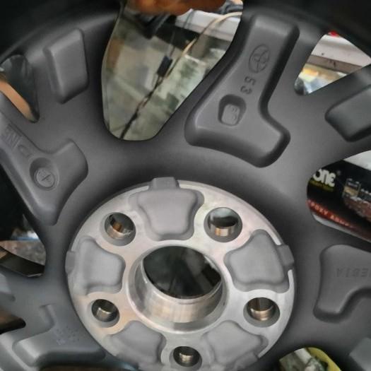 Velg Baru 4 Unit Innova Reborn Two Tone Facelift 2021 Original Toyota